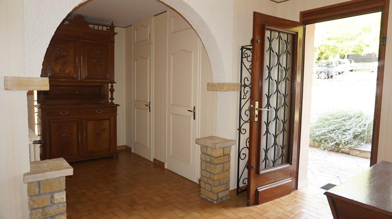 Maison - 141 m² - 8 pièces