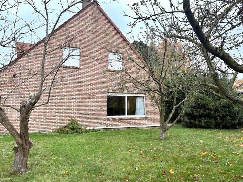 Maison - 185 m² - 8 pièces