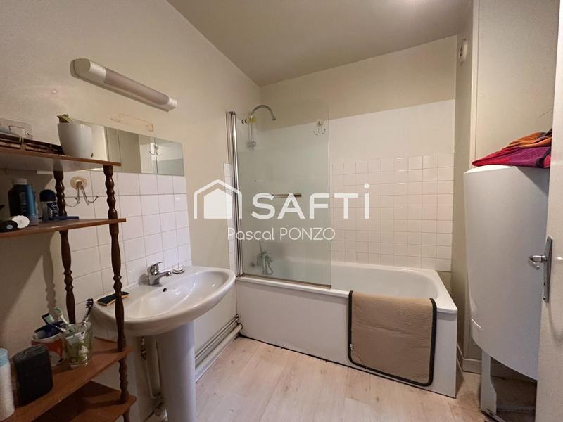 Maison - 95 m² - 4 pièces