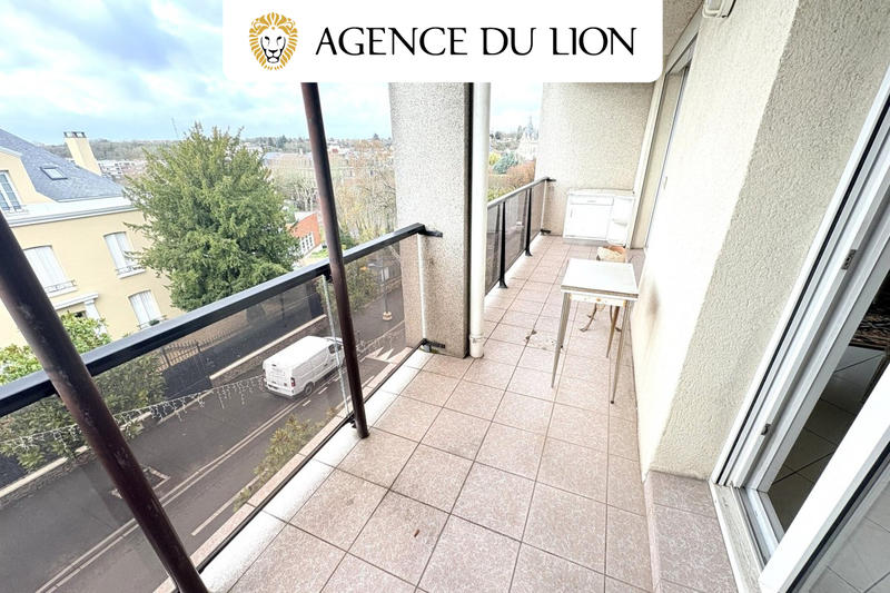 Appartement - 107 m² - 5 pièces