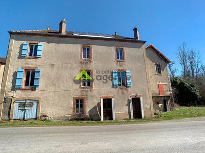 Maison - 297 m² - 12 pièces