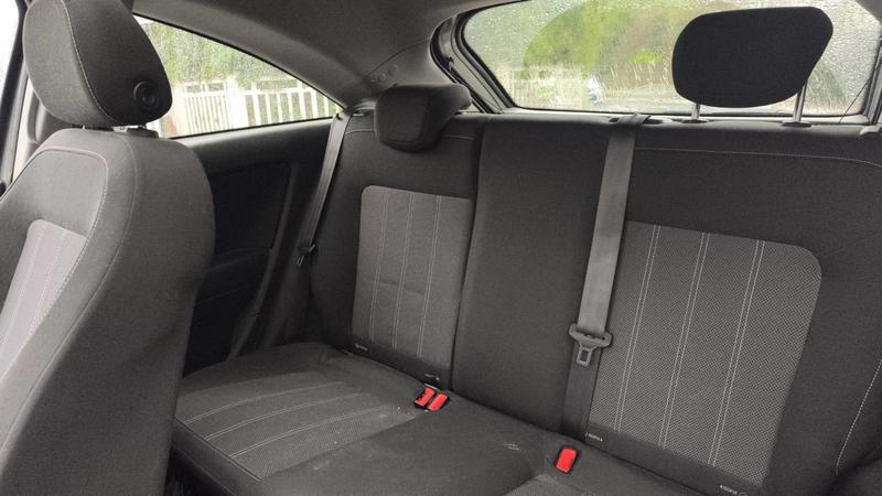 Opel Corsa 1.4 Twinport 100 Graphite