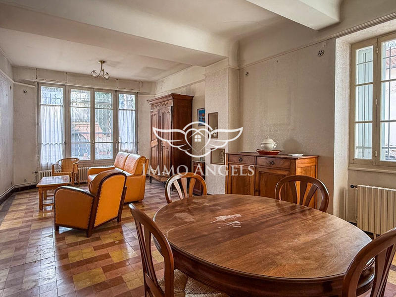 Appartement - 129 m² - 3 pièces