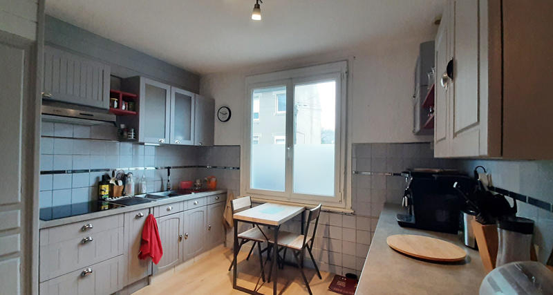 Maison - 98 m² - 5 pièces