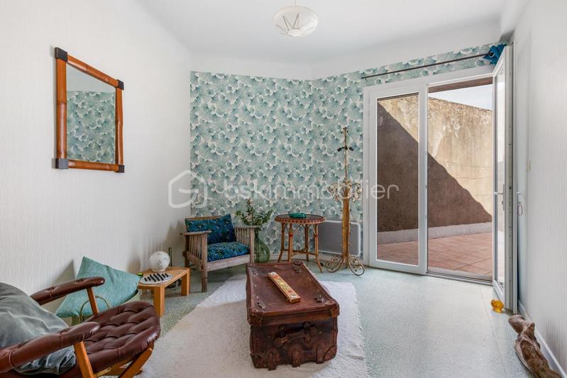 Demeure - 201 m² - 8 pièces