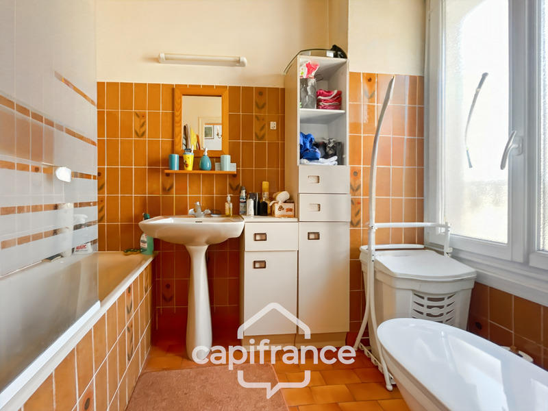 Maison - 85 m² - 5 pièces