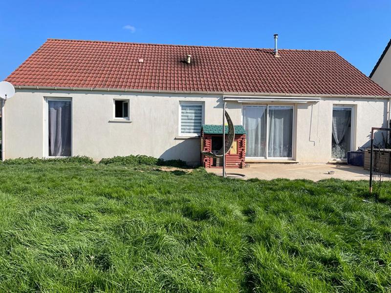 Maison - 95 m² - 6 pièces