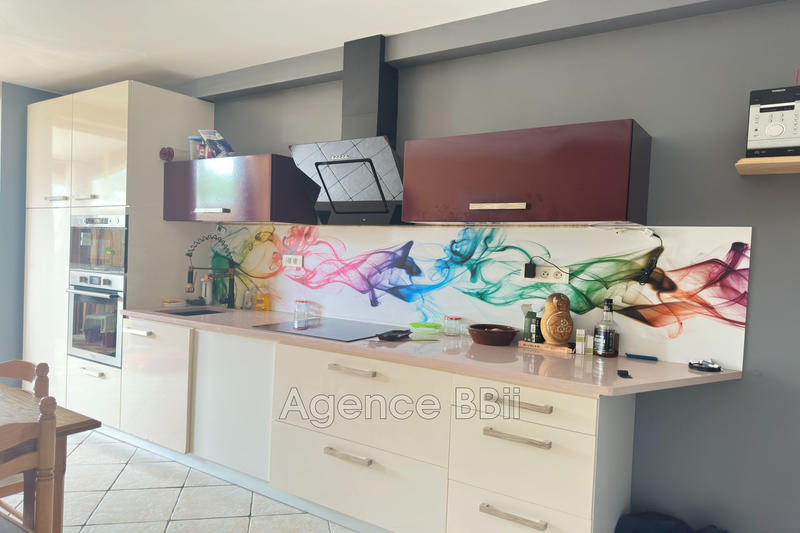 Maison en pierre - 154 m² - 7 pièces