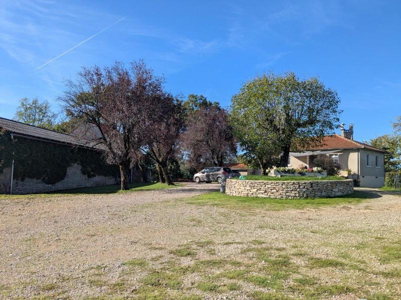 Corps de ferme - 146 m² - 7 pièces