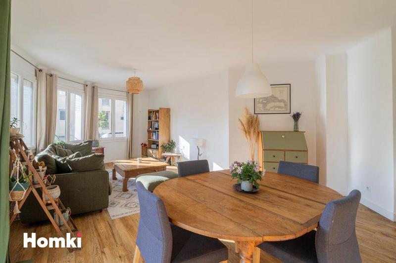 Appartement - 81 m² - 3 pièces