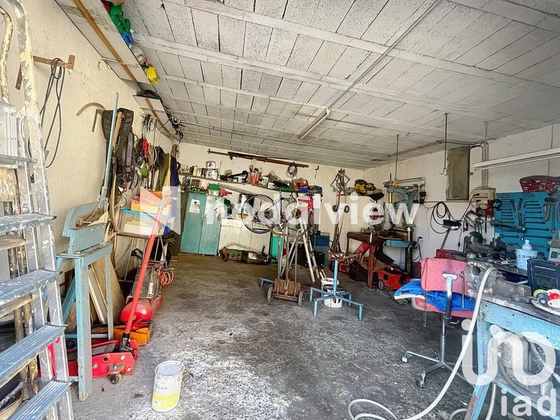 Maison - 230 m² - 10 pièces