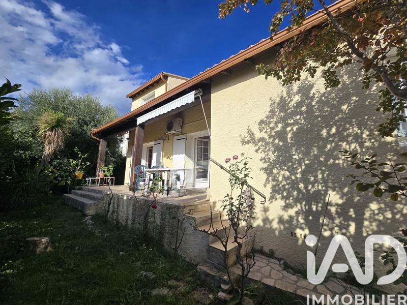 Maison - 108 m² - 5 pièces