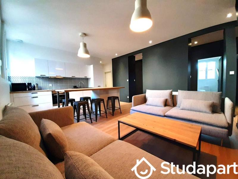 Chambre - 13 m² - 1 pièce