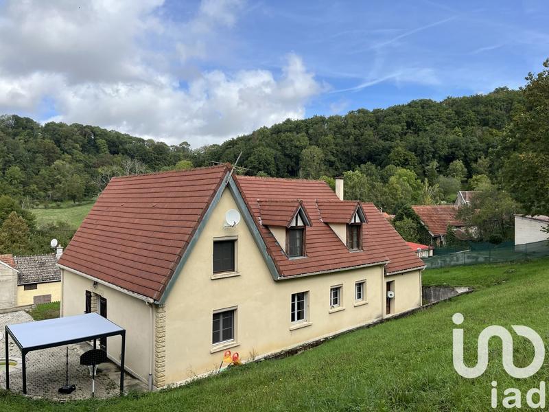 Maison - 198 m² - 8 pièces