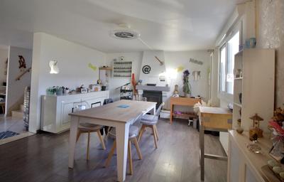 Maison - 140 m² - 6 pièces