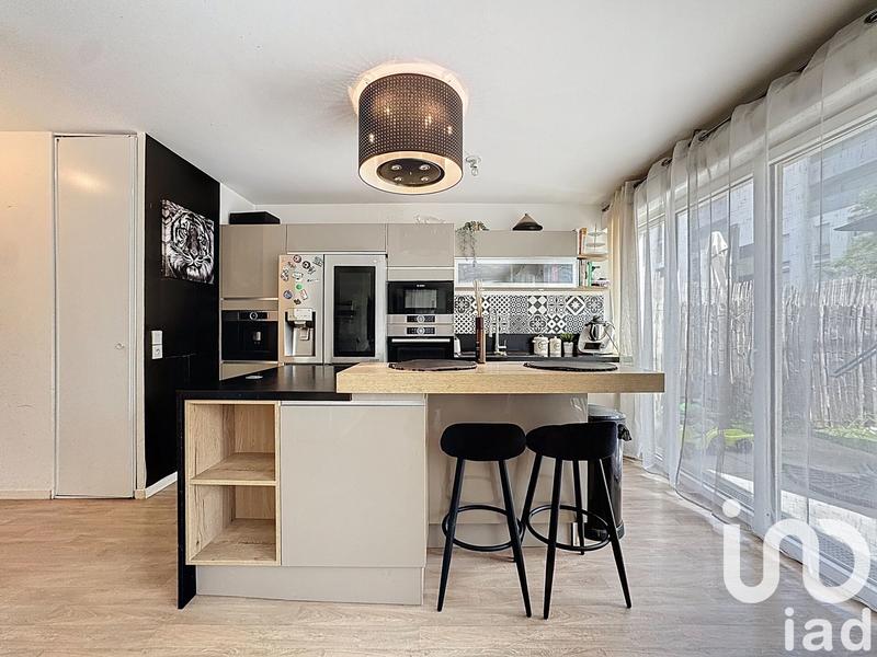 Appartement - 79 m² - 4 pièces