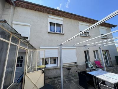 Maison - 120 m² - 4 pièces