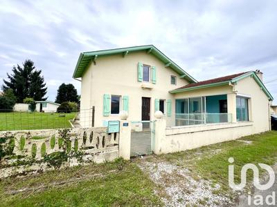 Maison de village - 94 m² - 4 pièces