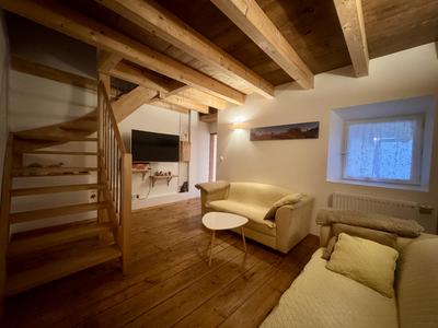 Maison - 99 m² - 6 pièces