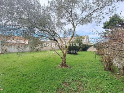 Terrain constructible - 336 m²