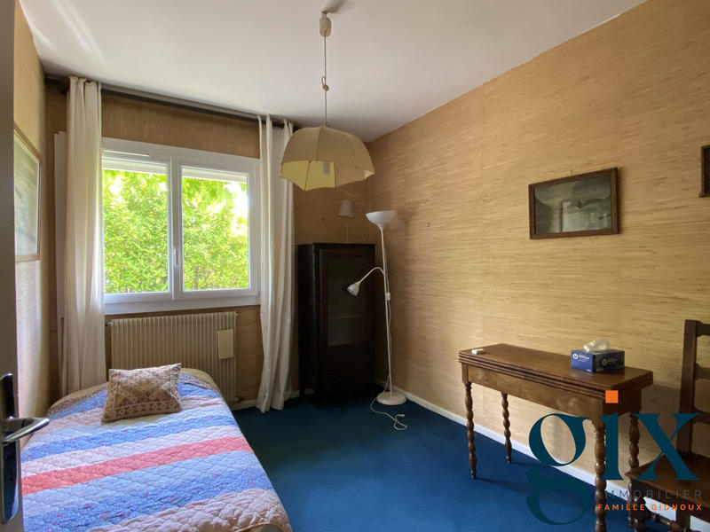 Maison - 162 m² - 9 pièces