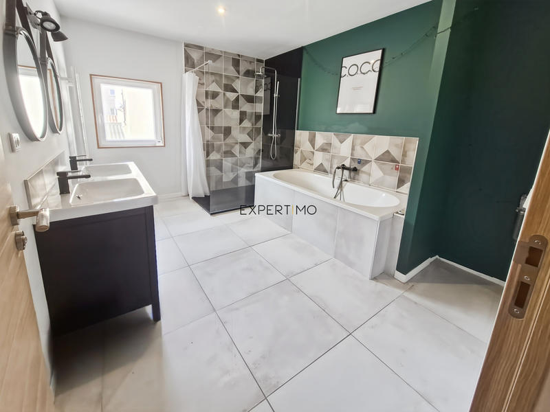 Maison - 100 m² - 4 pièces