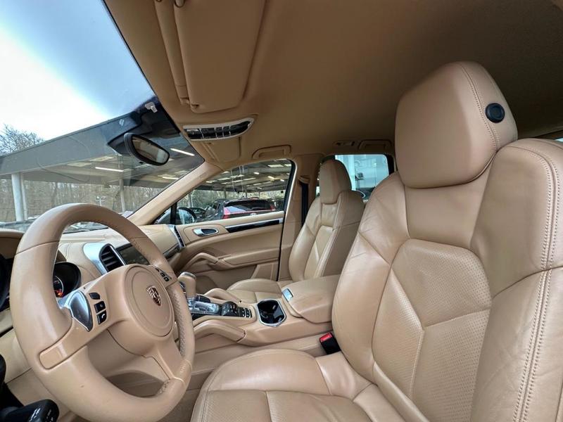 Porsche Cayenne II 4.8 V8 400 s