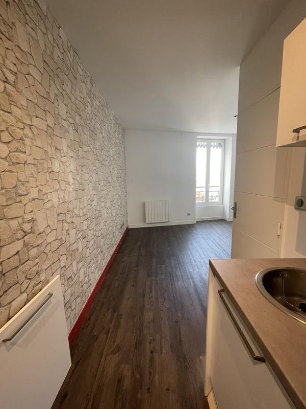 Studio - 23 m² - 1 pièce
