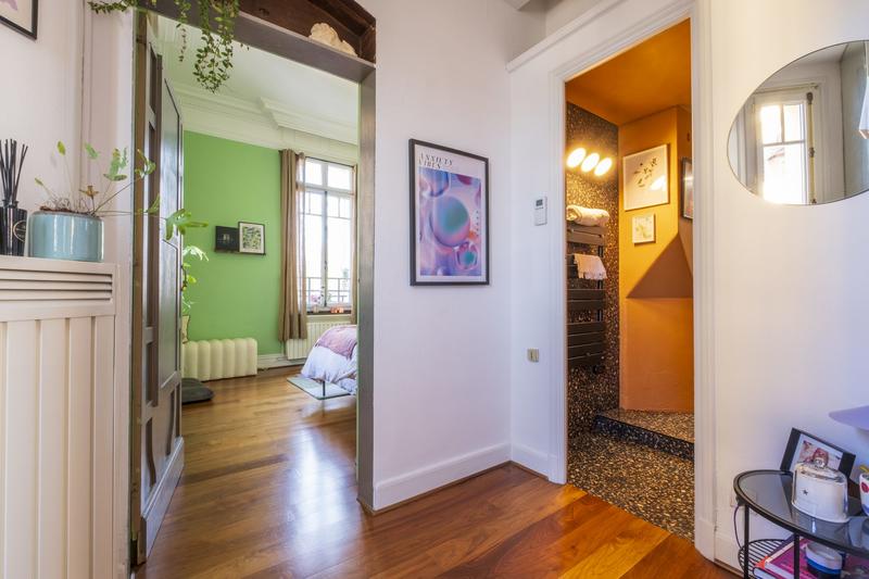Appartement - 180 m² - 6 pièces