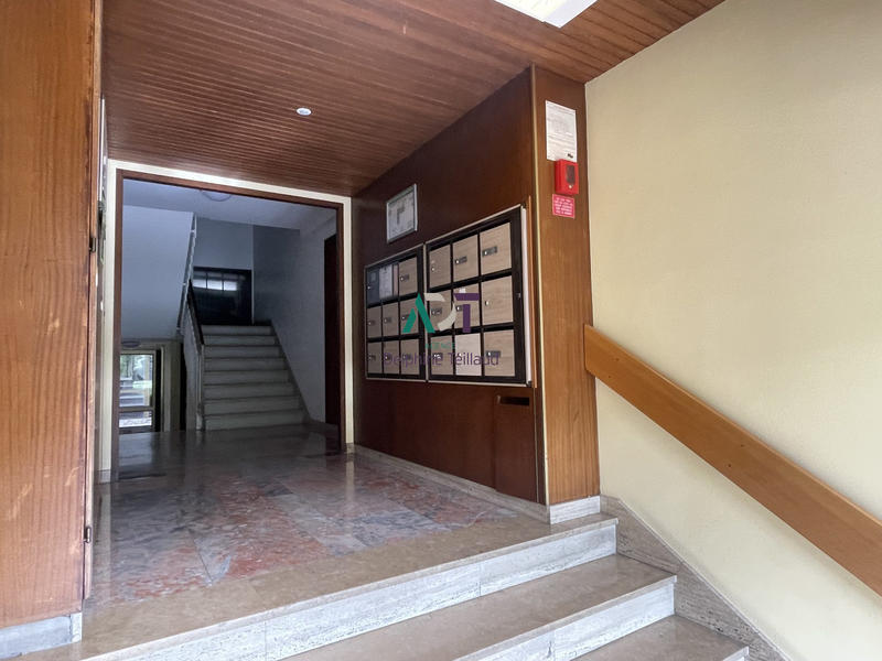 Appartement - 83 m² - 4 pièces