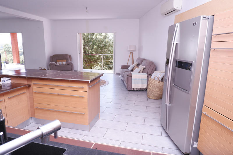 Maison - 145 m² - 5 pièces