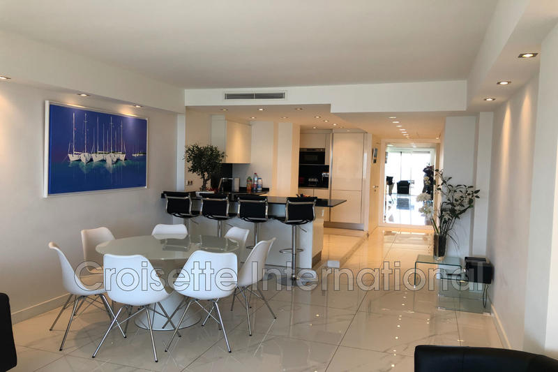 Appartement - 112 m² - 4 pièces