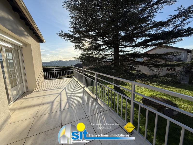 Maison - 80 m² - 4 pièces