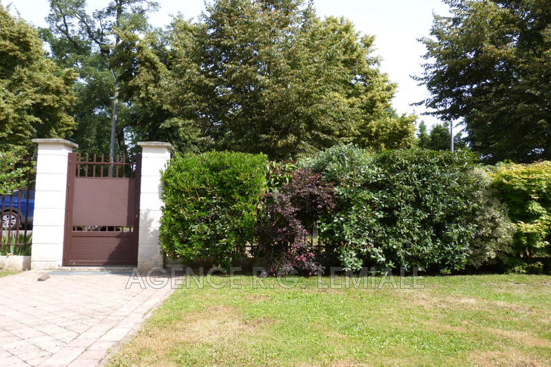 Maison - 166 m² - 8 pièces