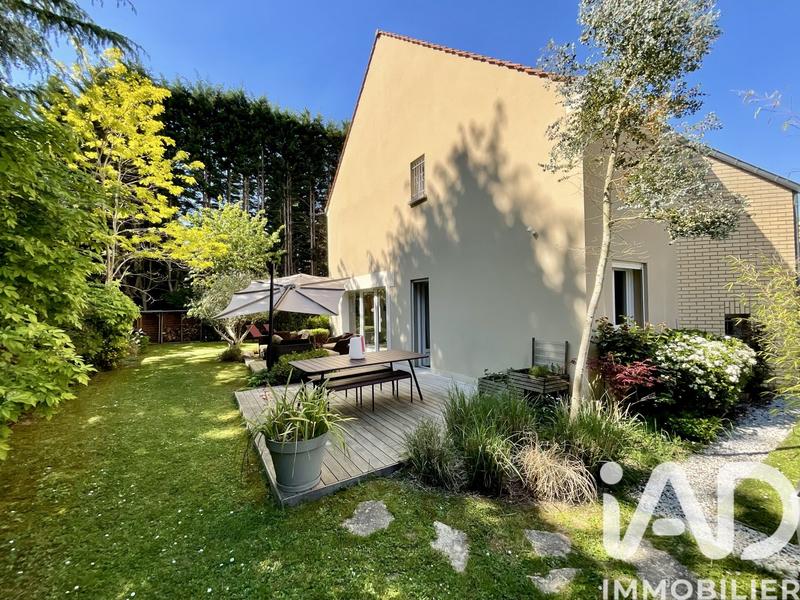 Maison - 173 m² - 8 pièces