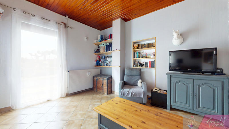 Maison - 287 m² - 10 pièces