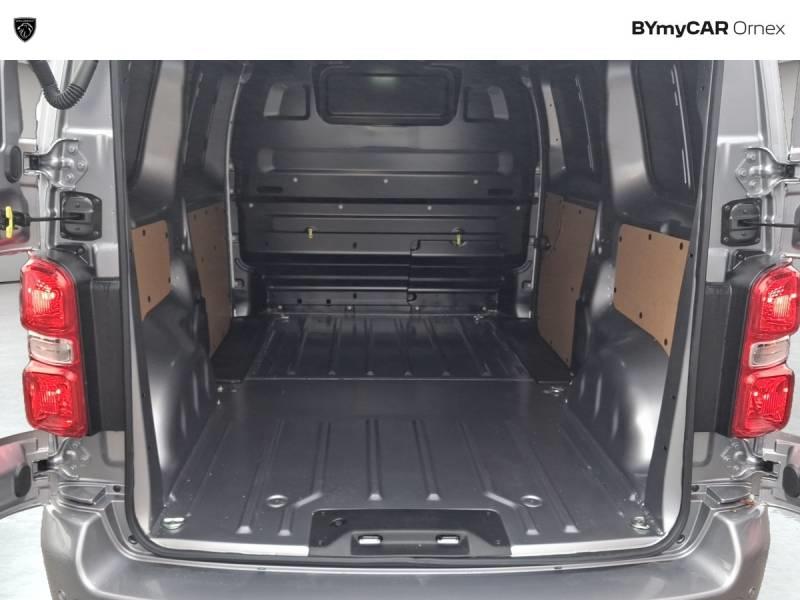 Peugeot Expert Fgn m Bluehdi 180 s&amp;S Eat8 Tech Edition