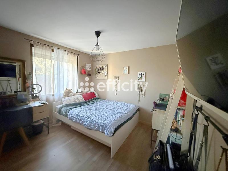 Maison - 81 m² - 4 pièces