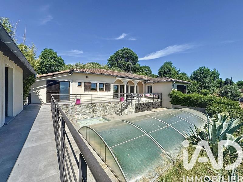 Maison - 166 m² - 6 pièces