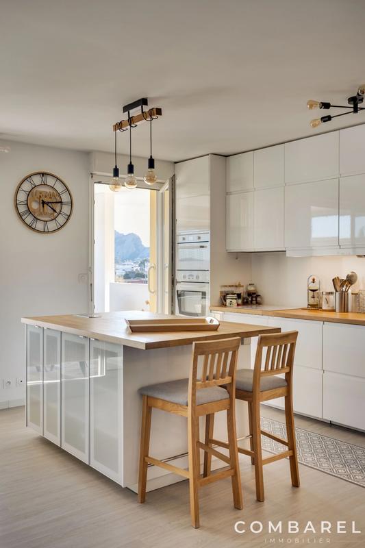 Appartement - 72 m² - 3 pièces