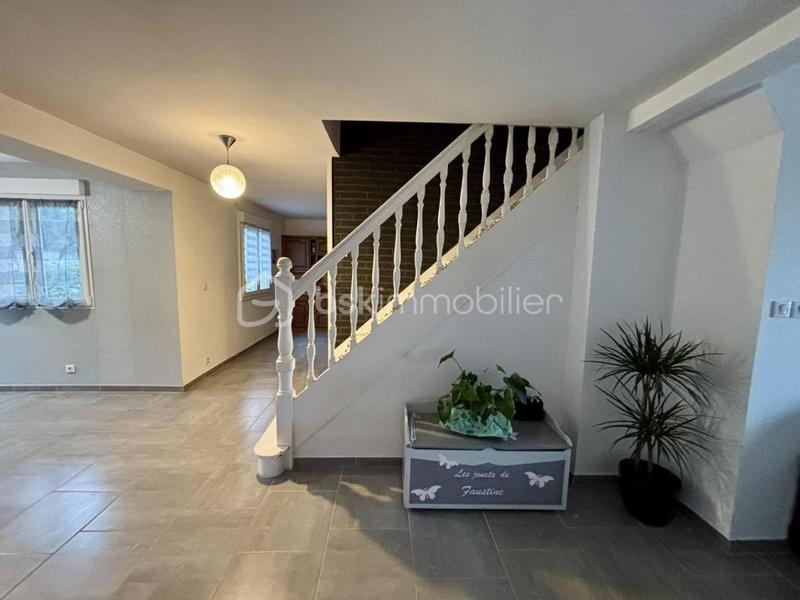 Maison - 127 m² - 5 pièces