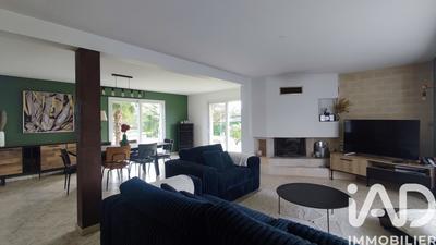 Maison - 147 m² - 6 pièces