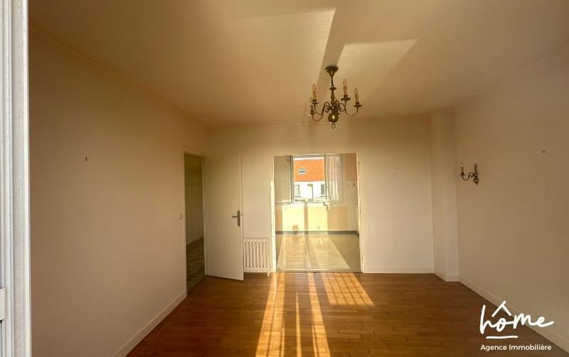 Maison - 100 m² - 6 pièces