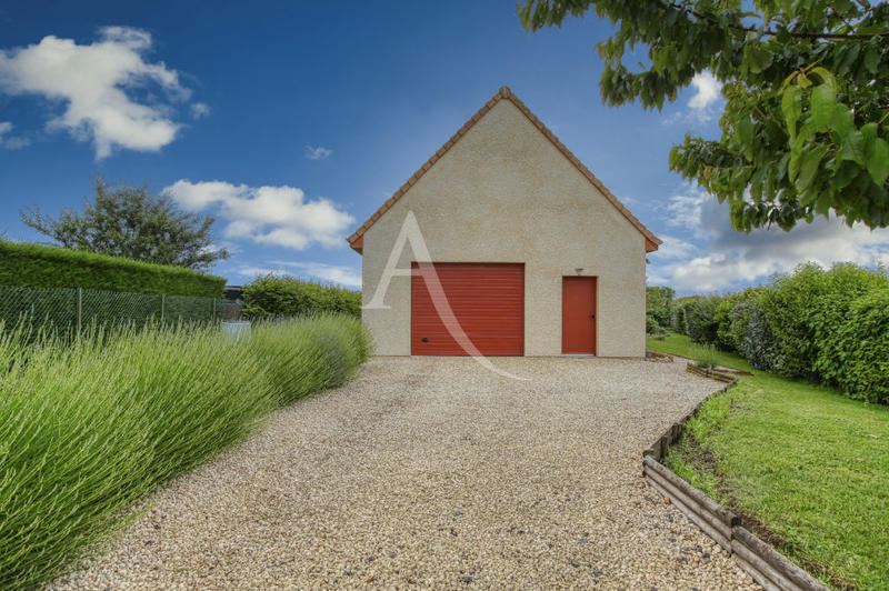 Maison - 102 m² - 5 pièces