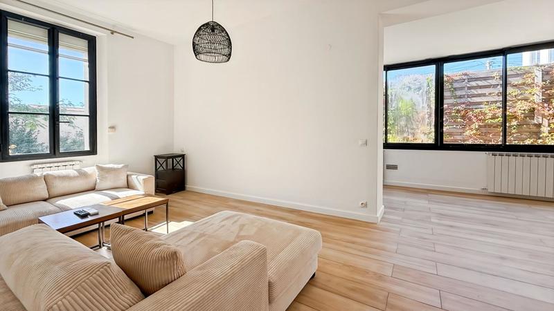 Maison - 90 m² - 4 pièces