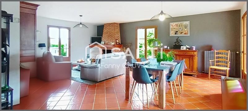 Maison - 180 m² - 9 pièces