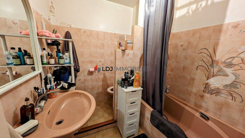 Appartement - 79 m² - 4 pièces