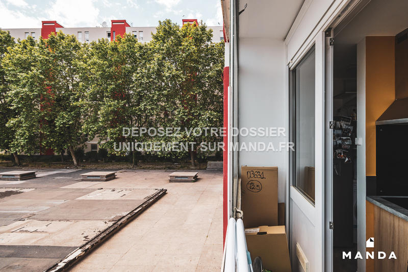 Chambre - 10 m² - 4 pièces