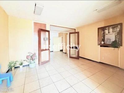 Studio - 21 m² - 1 pièce