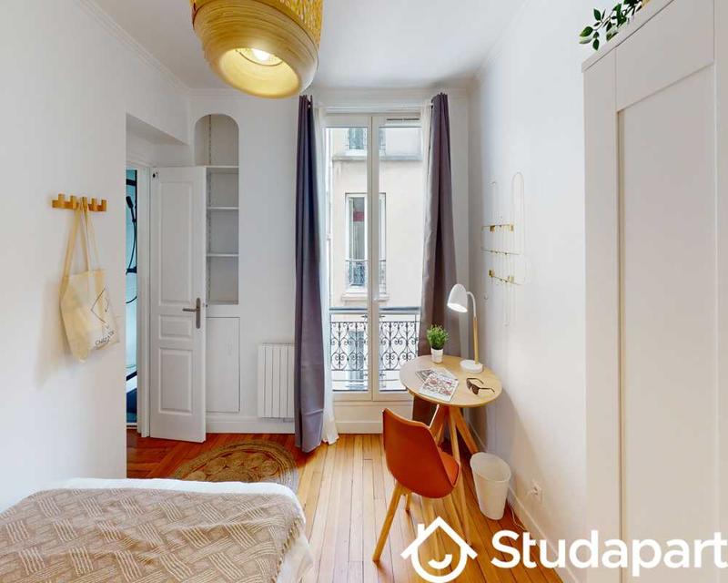 Chambre - 50 m² - 1 pièce
